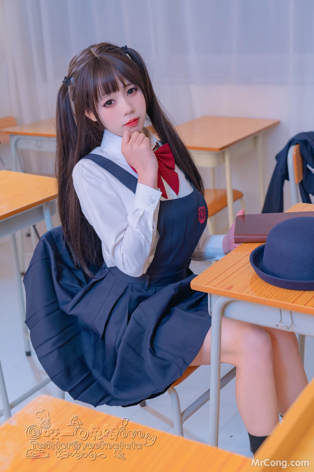 Coser@黏黏团子兔_ 入学式 [50P]