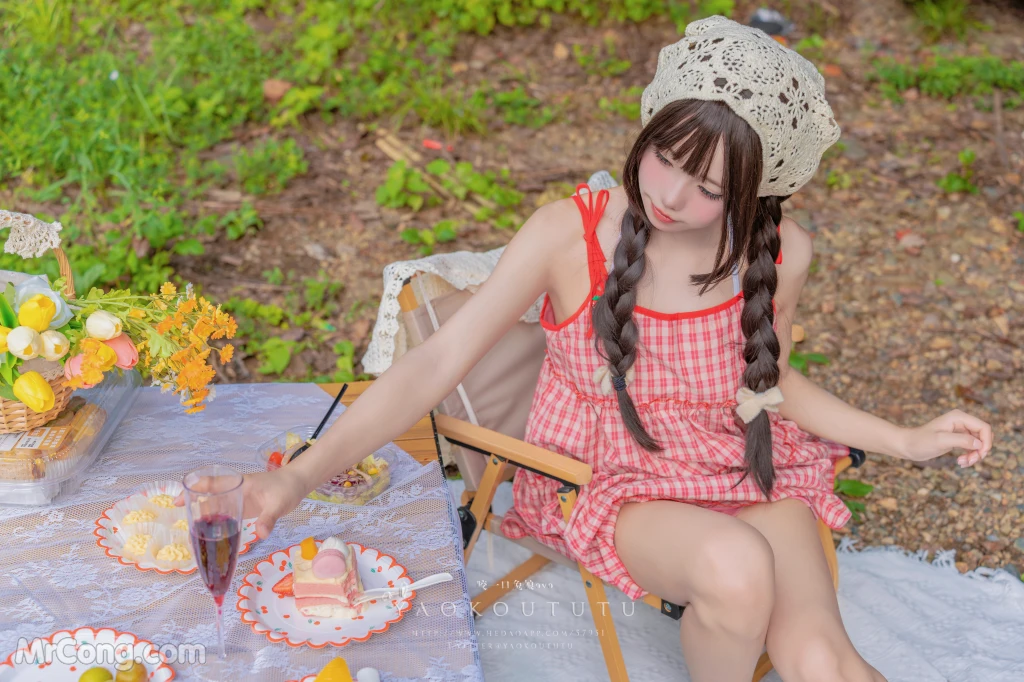 Coser@黏黏团子兔_ 绿野茶会 Lovesick Girls [69P]