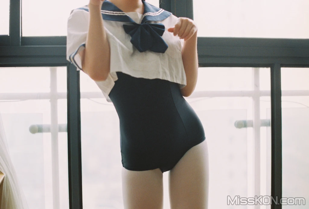 Coser@面饼仙儿 No.099_ 水手服 死库水 [35P]