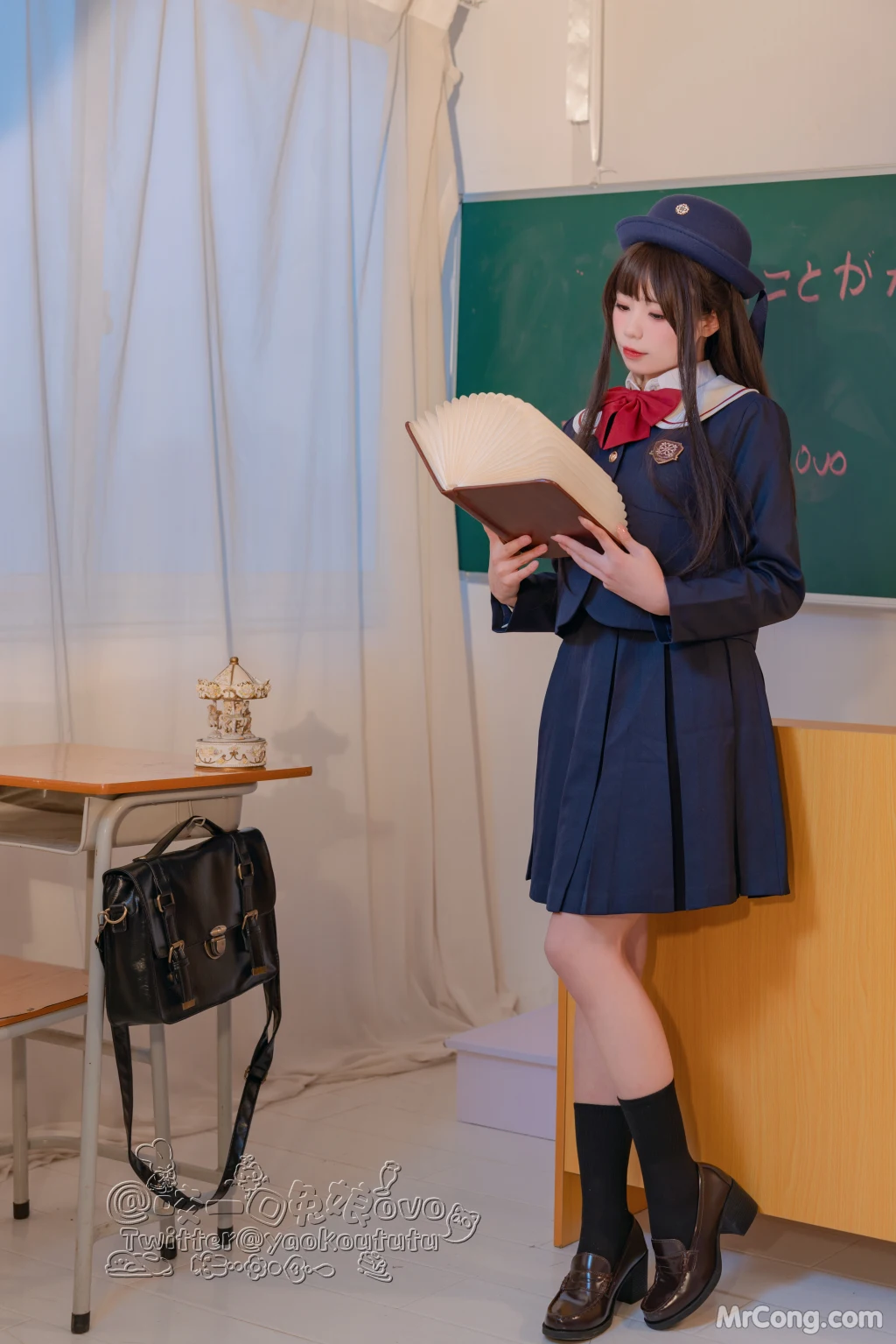 Coser@黏黏团子兔_ 入学式 [50P]