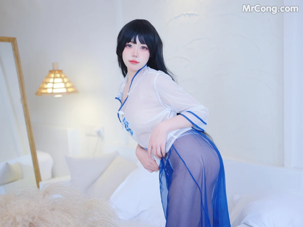 Coser@黏黏团子兔_ 古风情趣三套 [27P]