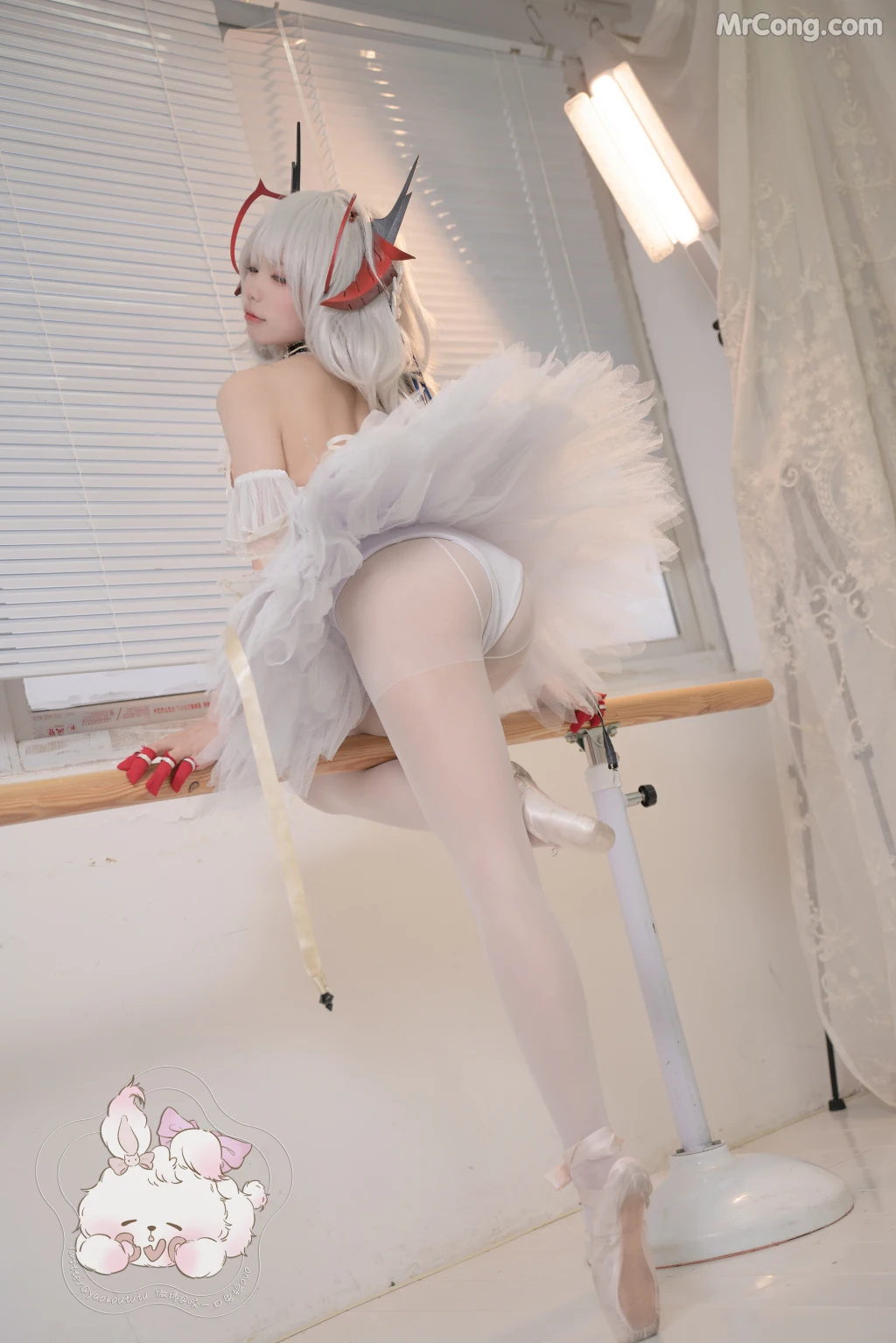 Coser@黏黏团子兔_ W天鹅之舞 [55P]