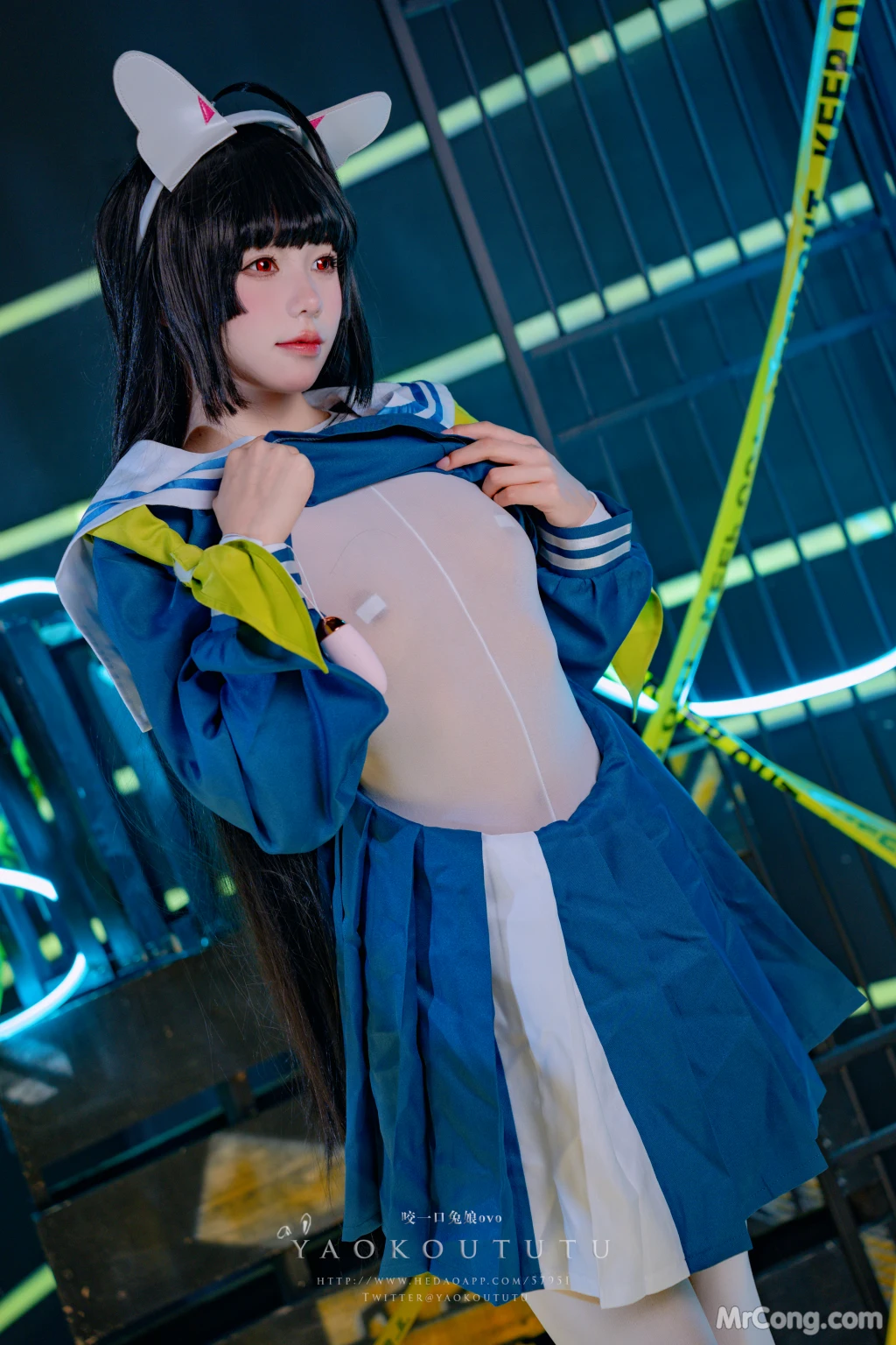 Coser@黏黏团子兔_ 兔兔班车 霞沢美游 [41P]