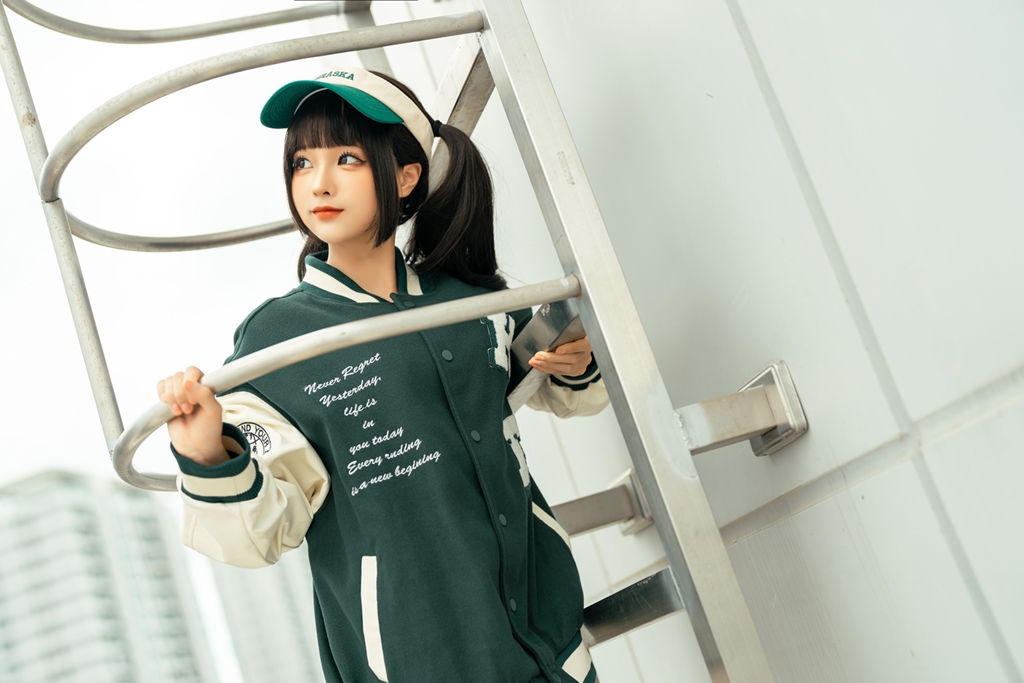 Chunmomo 蠢沫沫 – Baseball Girl