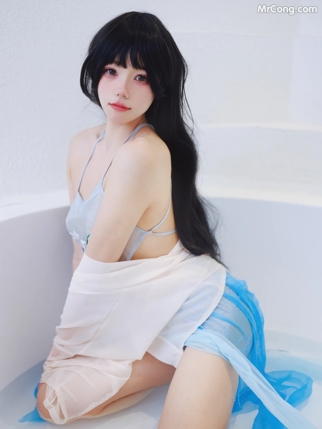 Coser@黏黏团子兔_ 古风情趣三套 [27P]