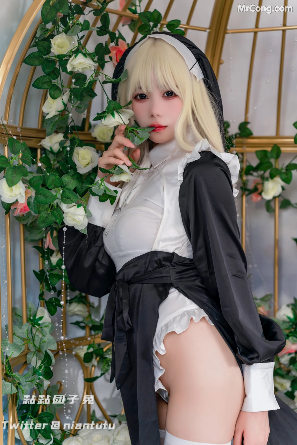 Coser@黏黏团子兔_ Nun 修女 [35P]