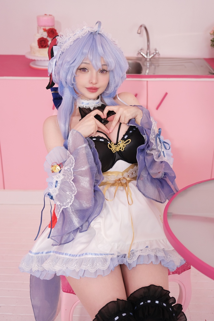 Ganyu Maid Cosplay