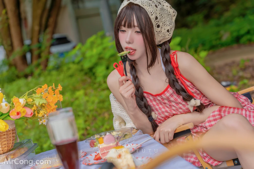 Coser@黏黏团子兔_ 绿野茶会 Lovesick Girls [69P]