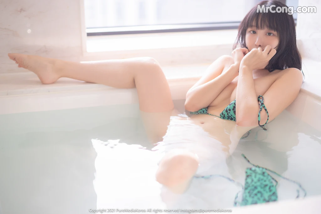 Pure Media Vol.109_ Lee Snow [117P]