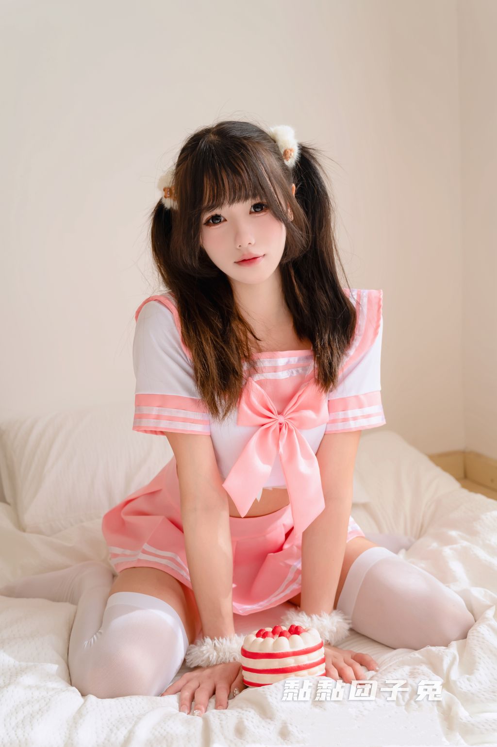 Coser@黏黏团子兔_ JK [60P]