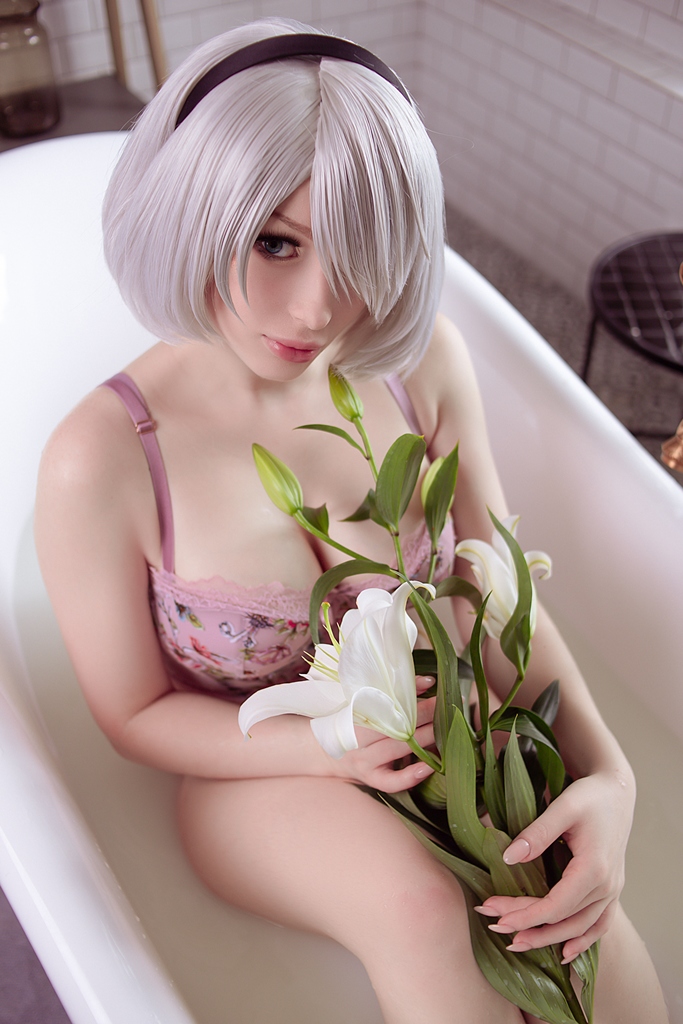 Lady Melamori – 2B Pink Lingerie