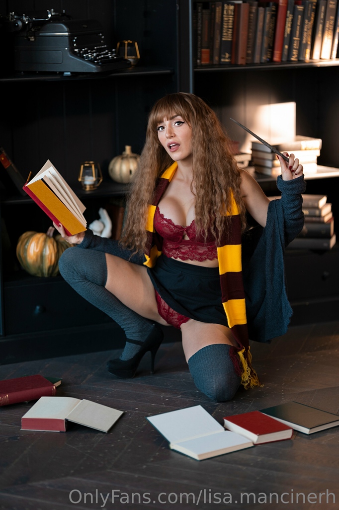 Lisa Mancini – Hermione Granger