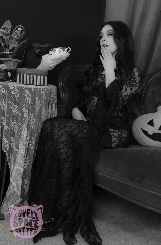 LovelySpaceKitten – Morticia Addams