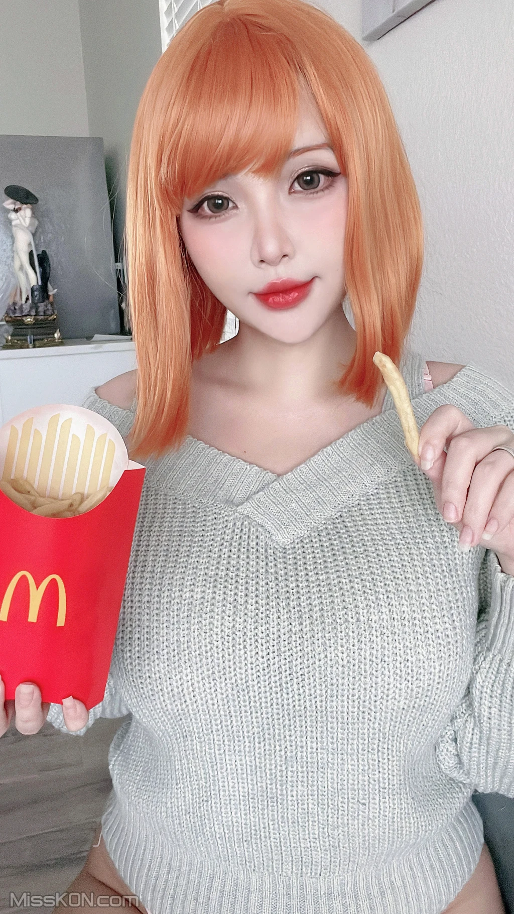 Coser@Hana Bunny_ McDonald’s Mommy [17P]