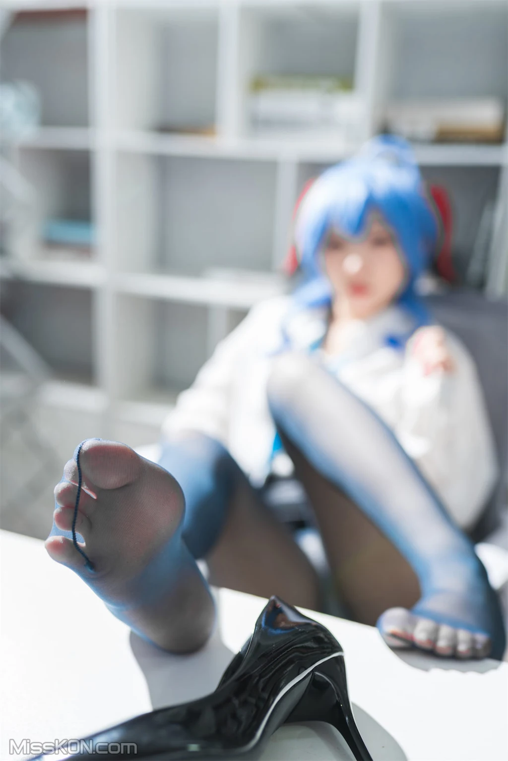 Coser@花铃_ 甘雨秘书OL [93P]