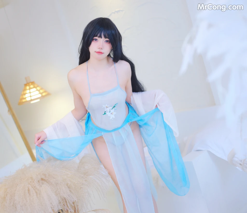 Coser@黏黏团子兔_ 古风情趣三套 [27P]