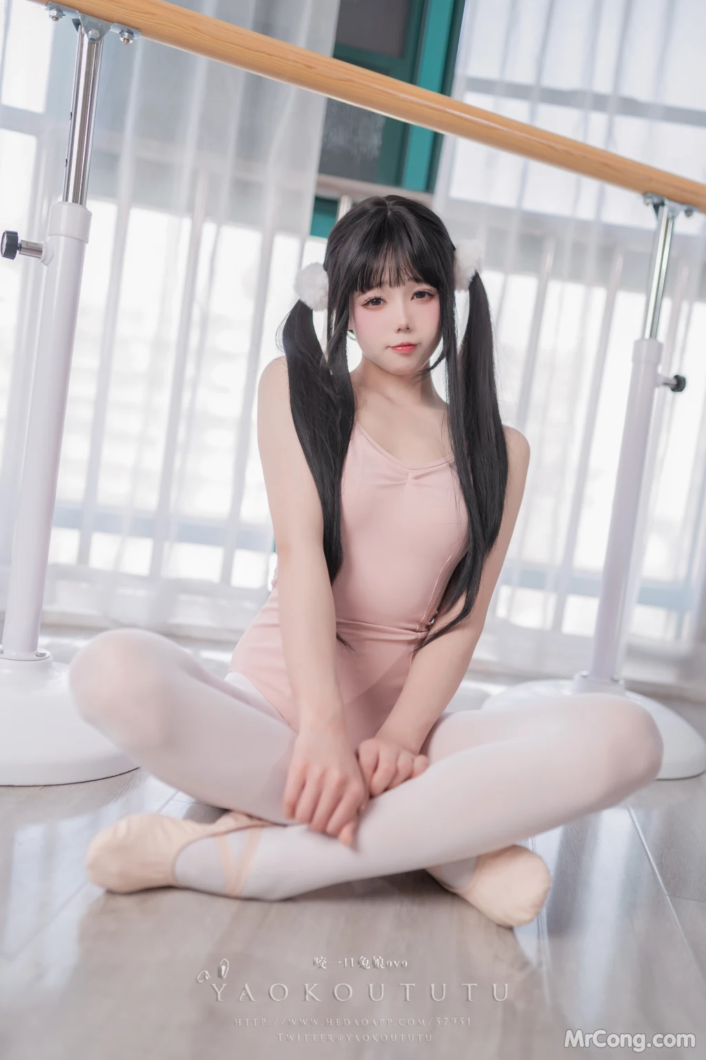 Coser@黏黏团子兔_ 来不及的舞蹈课 [86P]