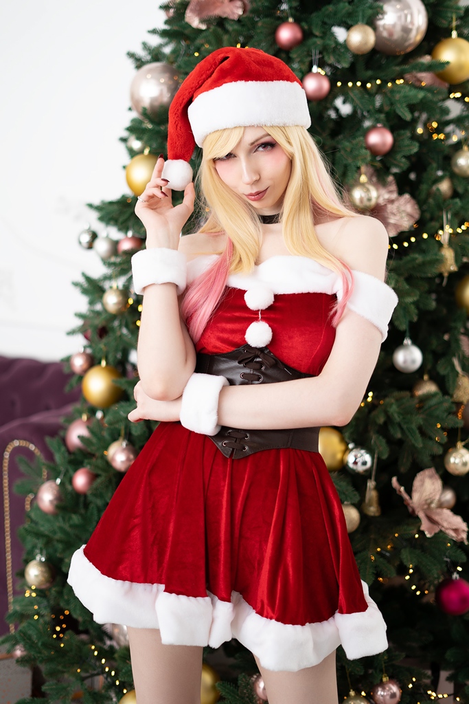 Victoria Lirell – Marin Kitagawa Xmas