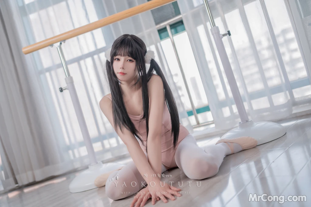 Coser@黏黏团子兔_ 来不及的舞蹈课 [86P]