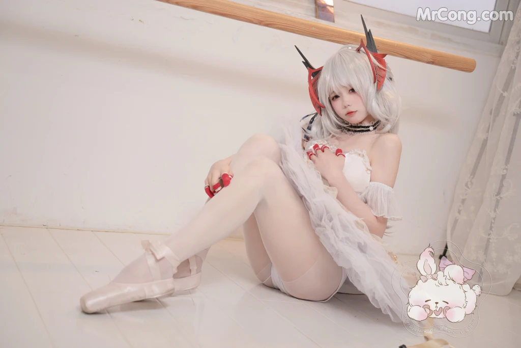 Coser@黏黏团子兔_ W天鹅之舞 [55P]