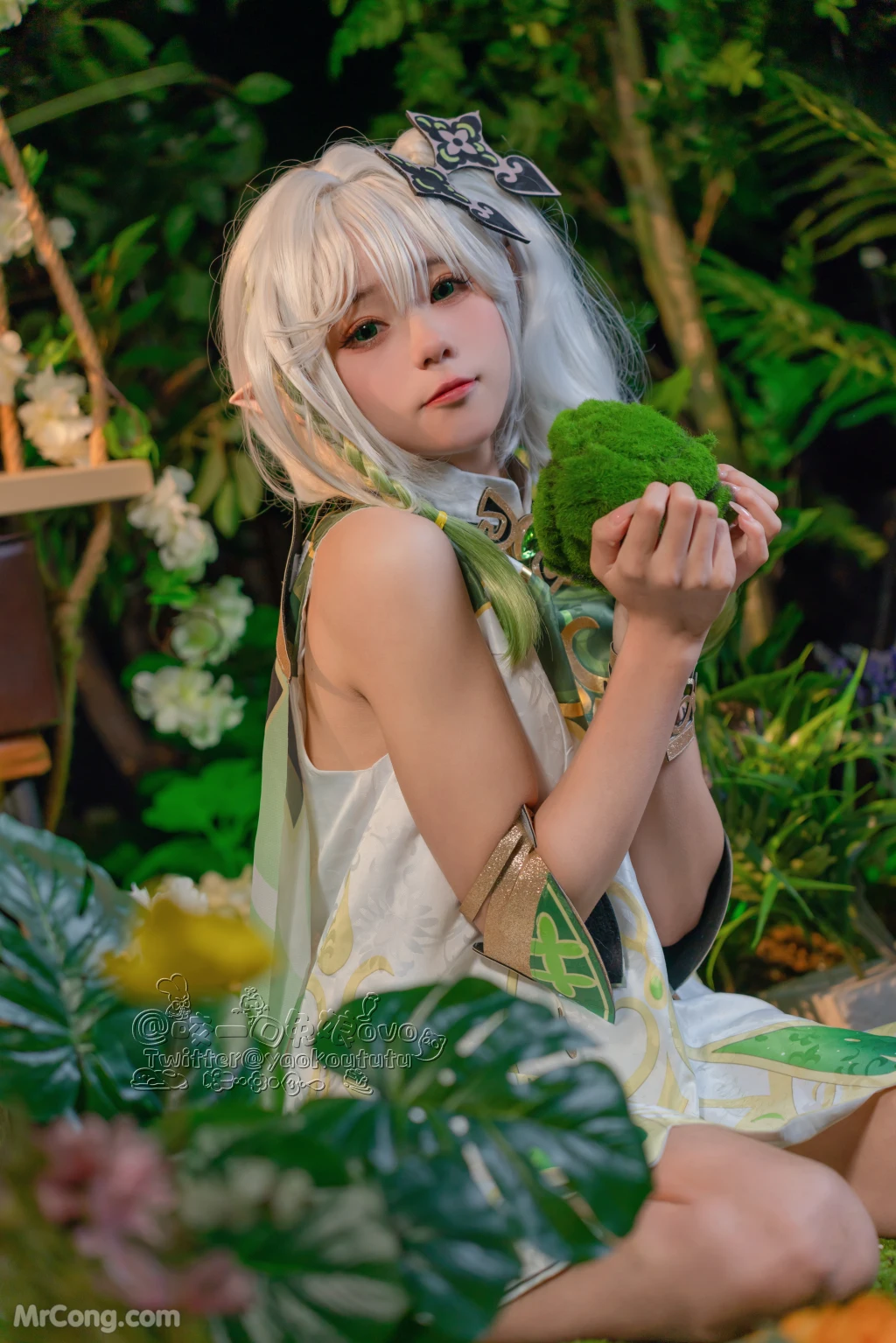 Coser@黏黏团子兔_ 万年萝莉纳西妲 [40P]