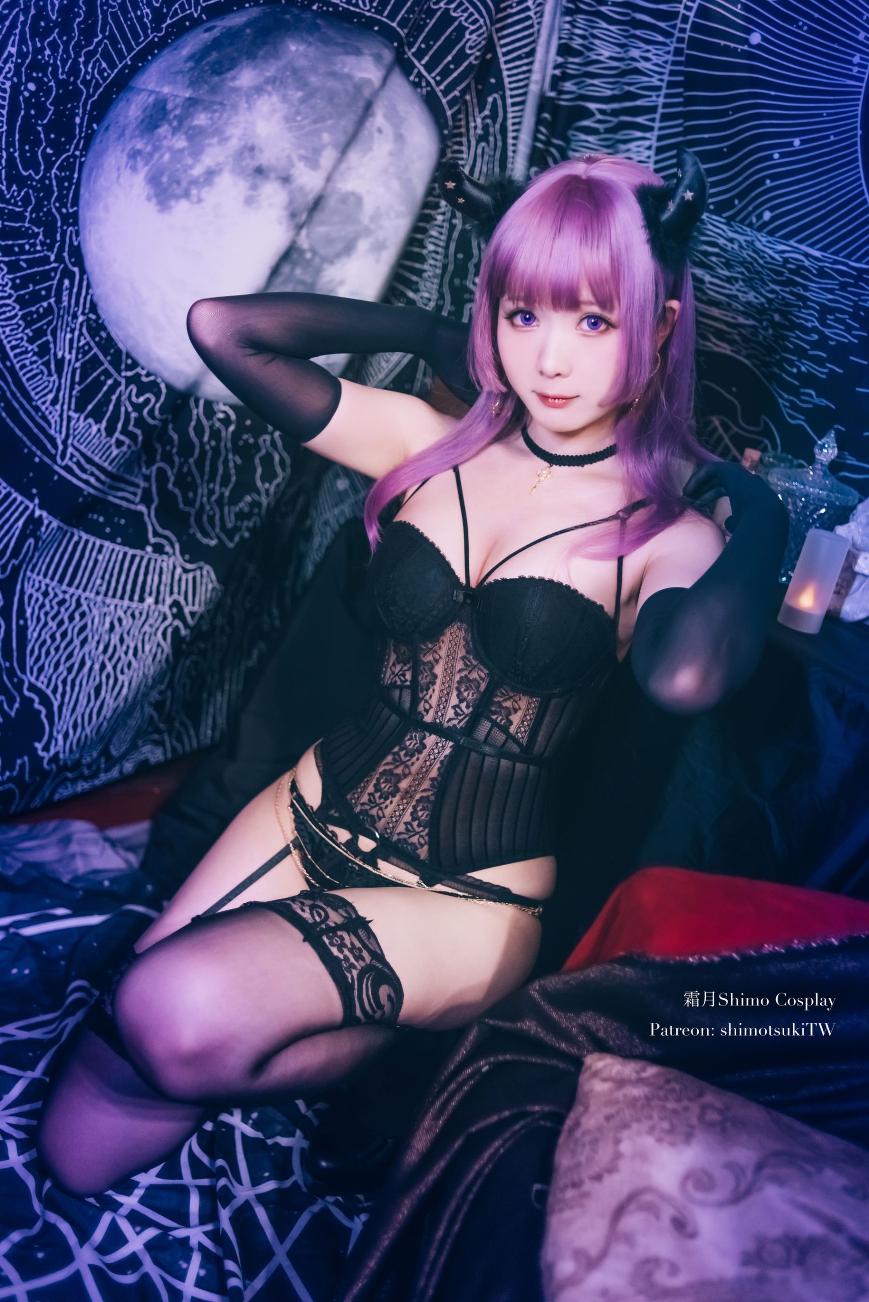 [Net Red COSER Photo] Weibo Girl Paper Cream Moon Shimo - Underwear