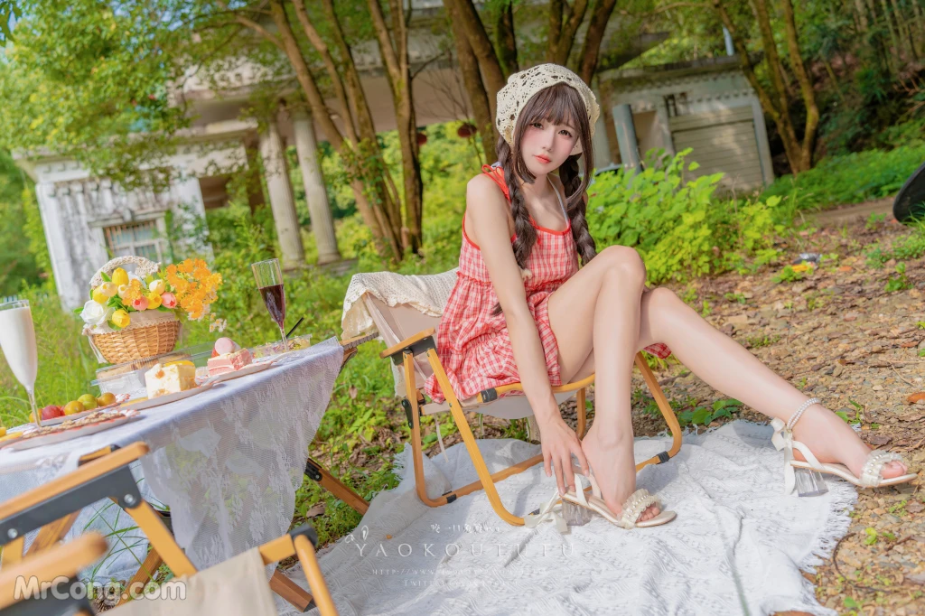 Coser@黏黏团子兔_ 绿野茶会 Lovesick Girls [69P]