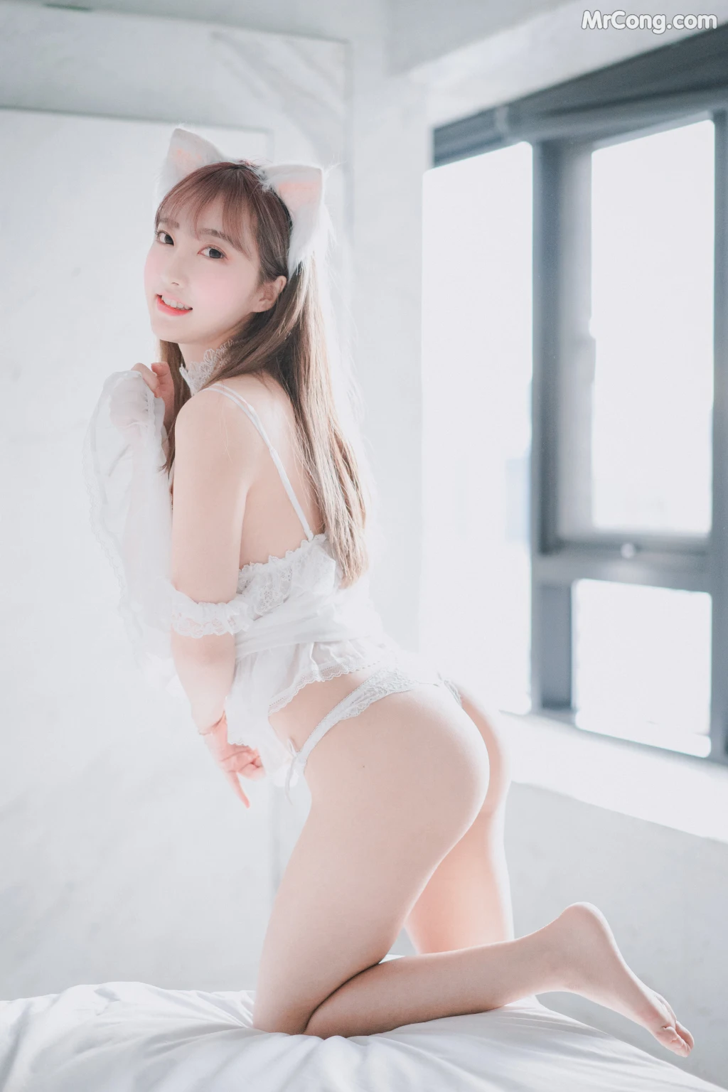 DJAWA Photo - HaNari (하나리)_ _Snow Cat_ [35P]