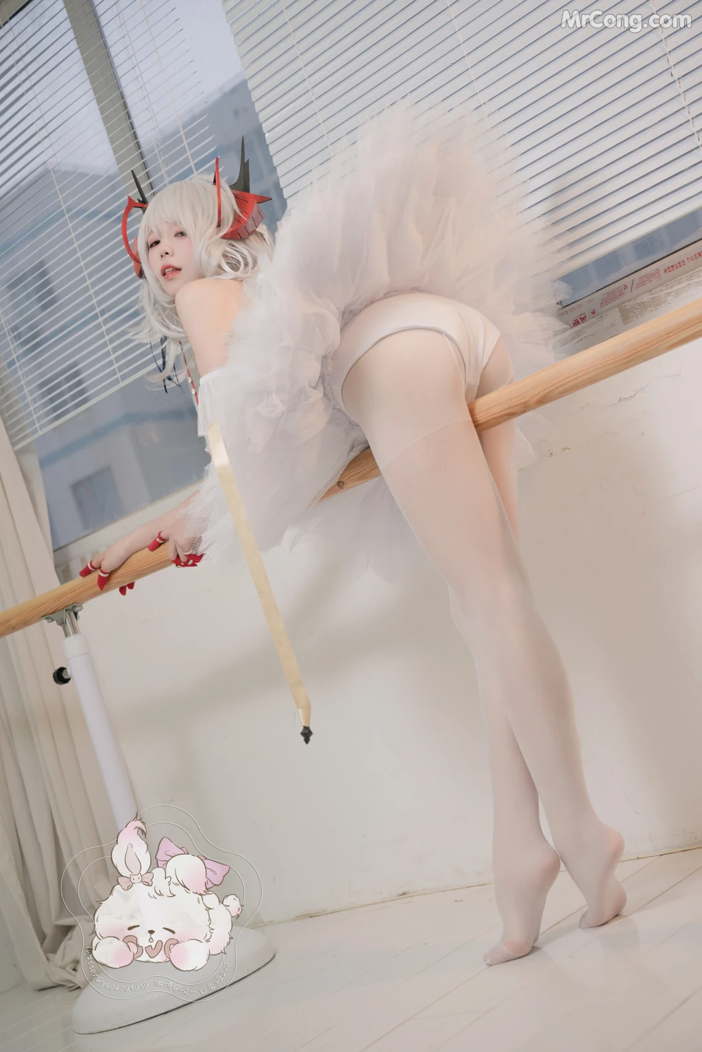 Coser@黏黏团子兔_ W天鹅之舞 [55P]