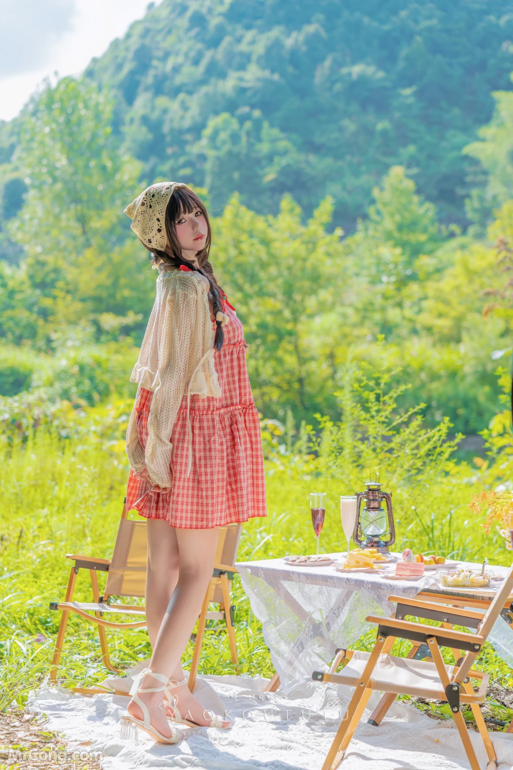 Coser@黏黏团子兔_ 绿野茶会 Lovesick Girls [69P]