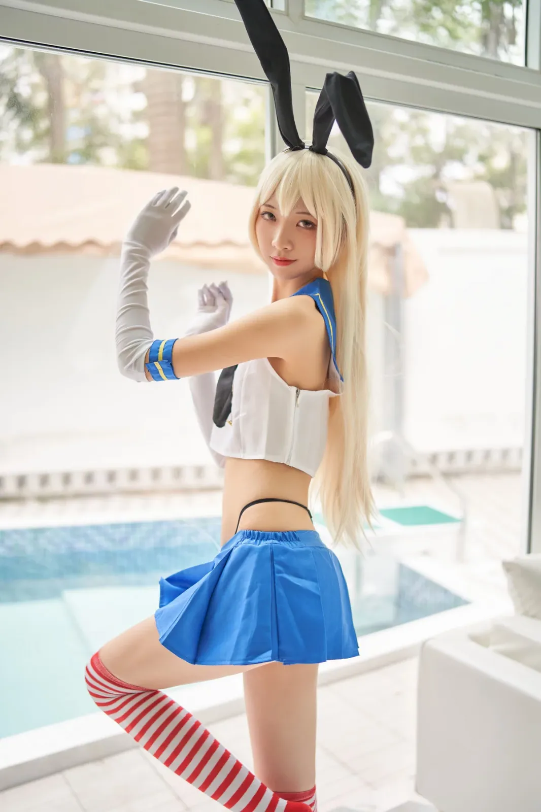 网络美女西瓜少女舰队少女兔女郎主题性感兔女郎装扮脱短裙秀曼妙身姿迷人诱惑写真 [117P]