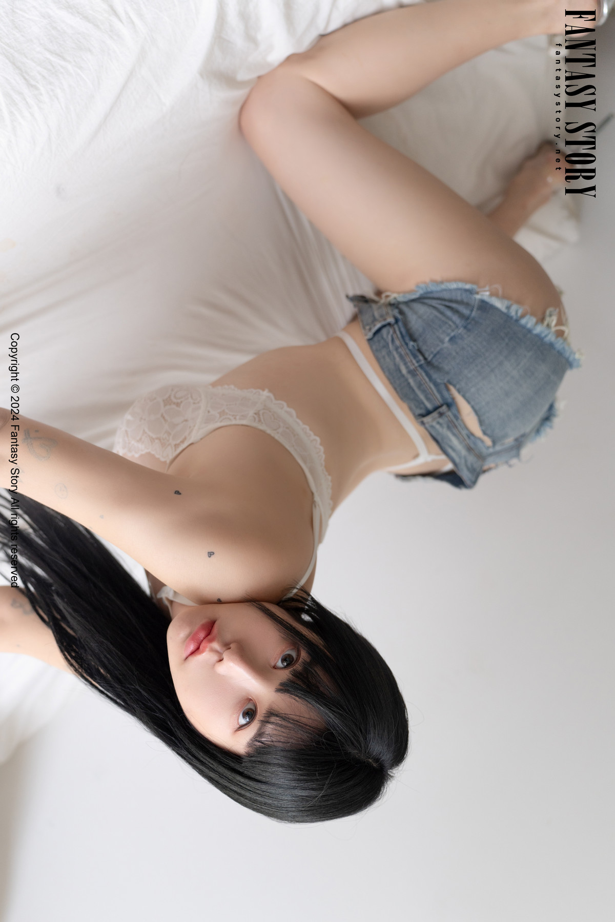 SERA 쎄라, [Fantasy Story] The Lewd Temptation of a Lingerie Model Set.01 [46P]