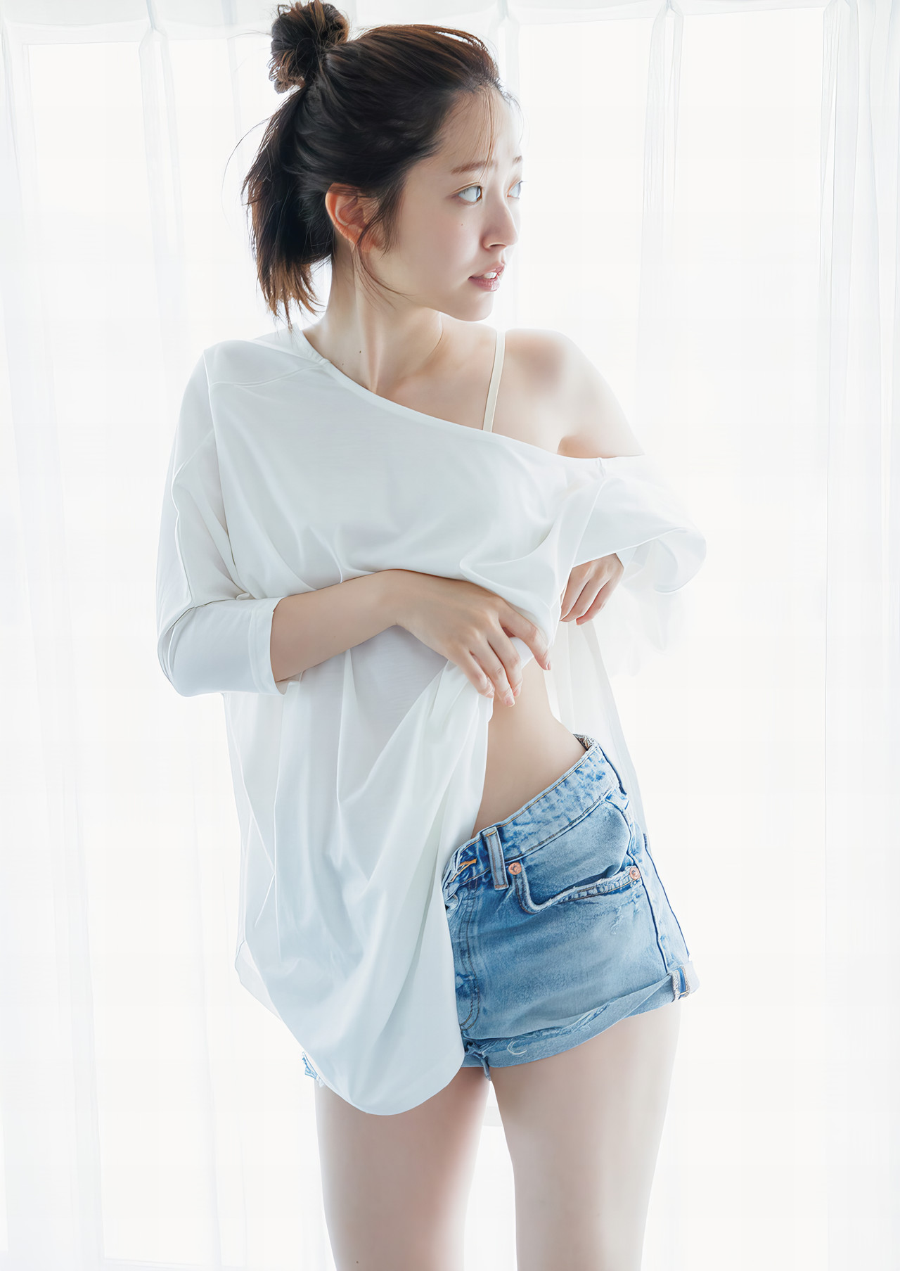 Airi Suzuki 鈴木愛理, 写真集 『 Nectar 』 Set.02