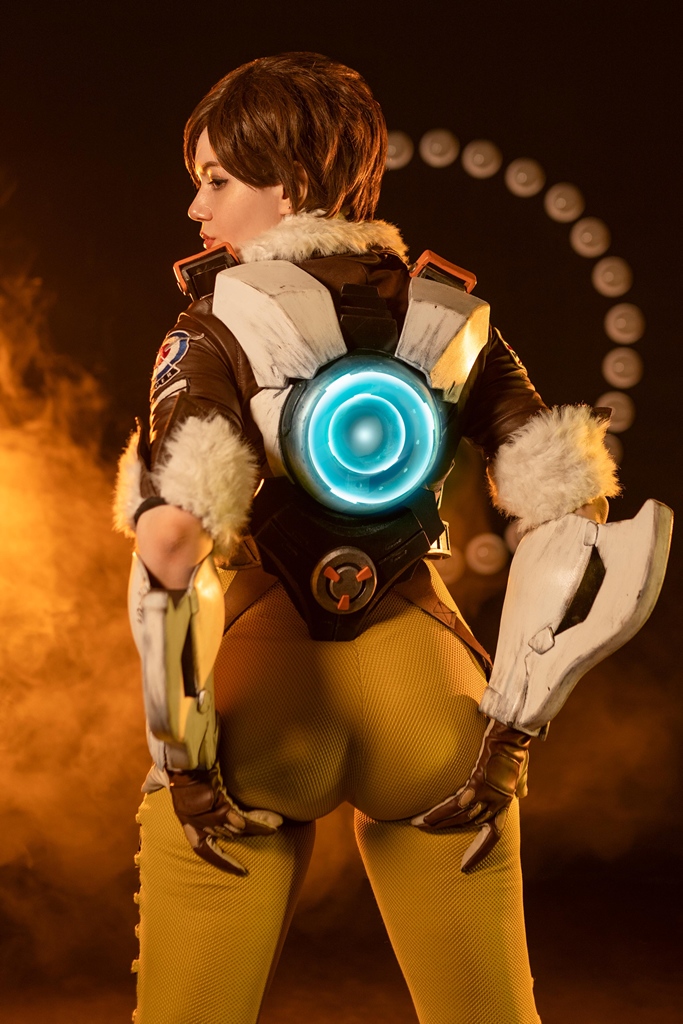 Alina Becker – Tracer