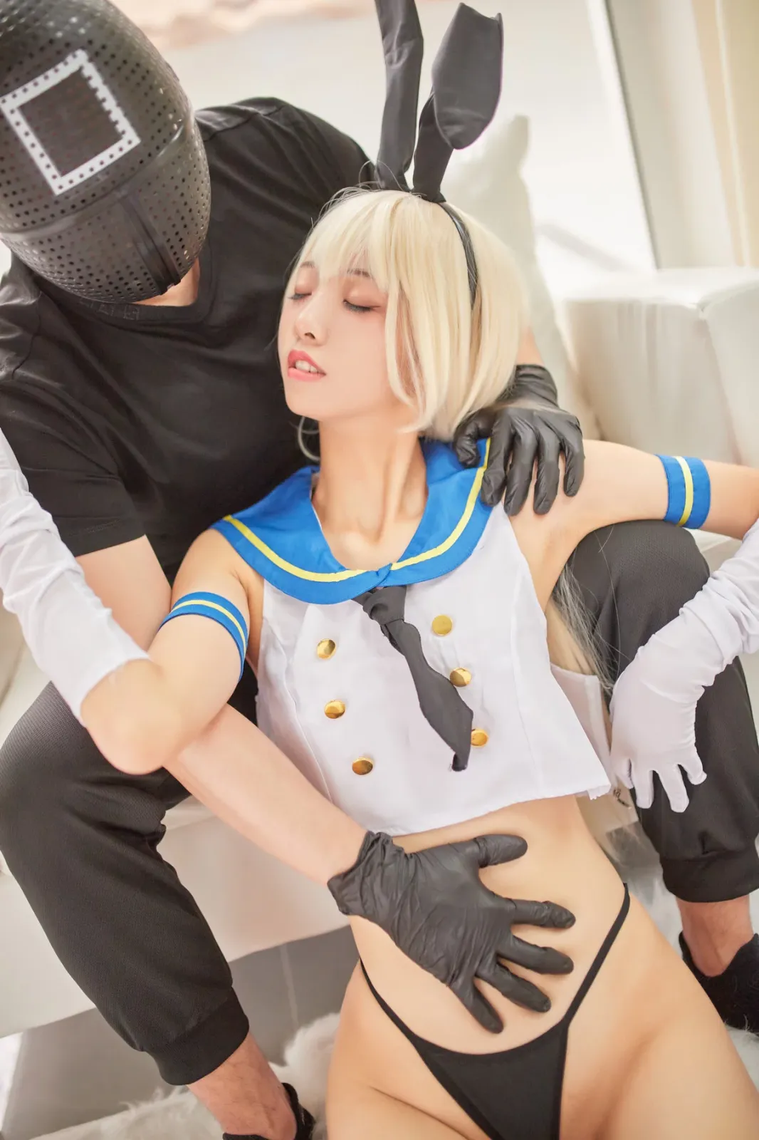 网络美女西瓜少女舰队少女兔女郎主题性感兔女郎装扮脱短裙秀曼妙身姿迷人诱惑写真 [117P]