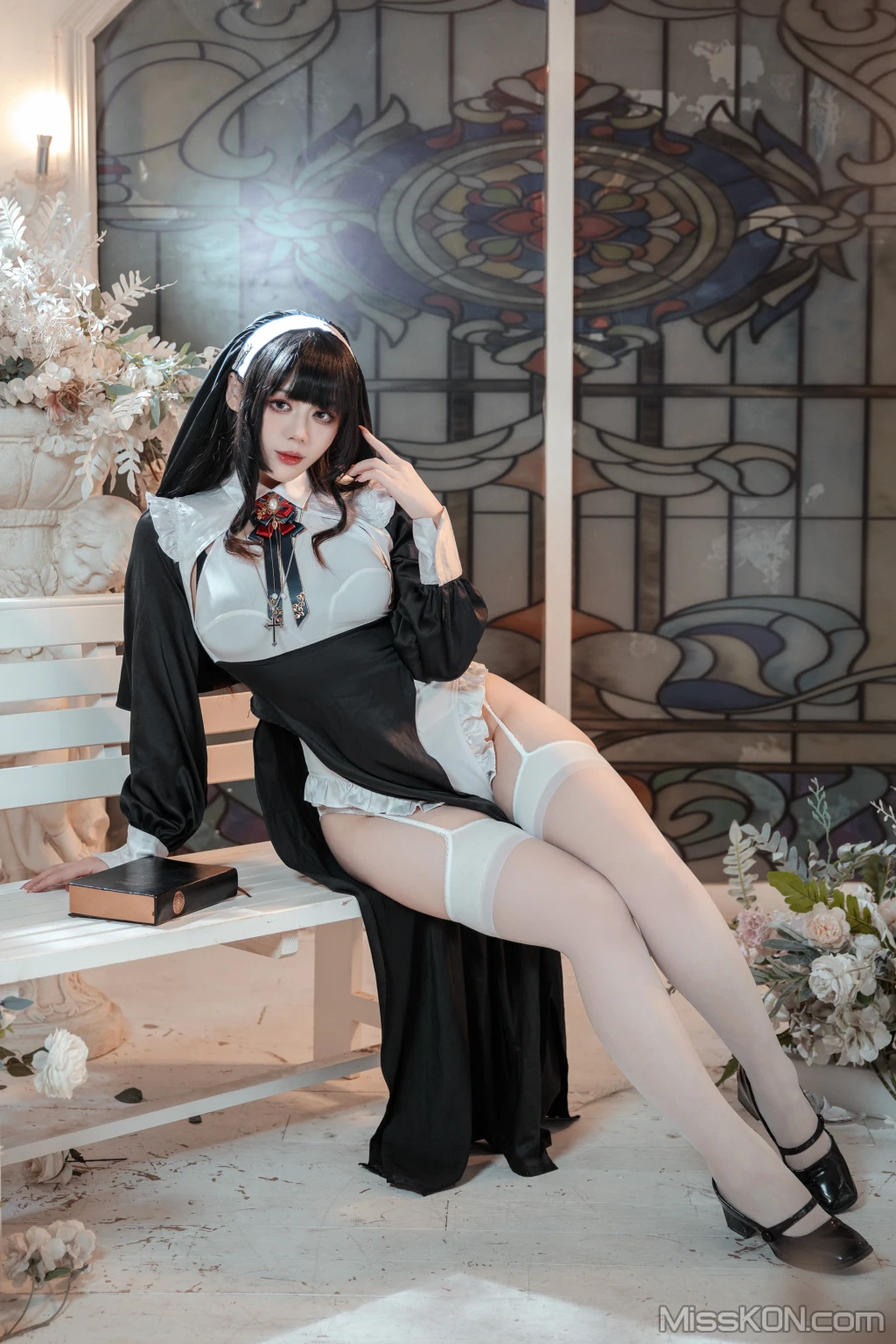 Coser@九言_ 修女与狗 [60P]