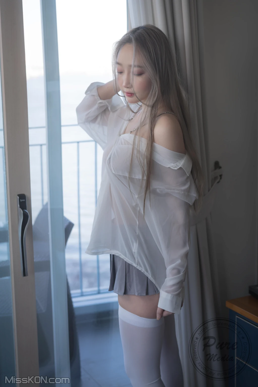Pure Media Vol.274: Raon (라온) – Debut
