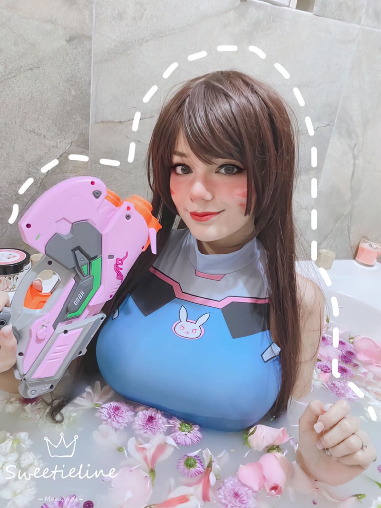 SweetieLine – D.Va Swimsuit