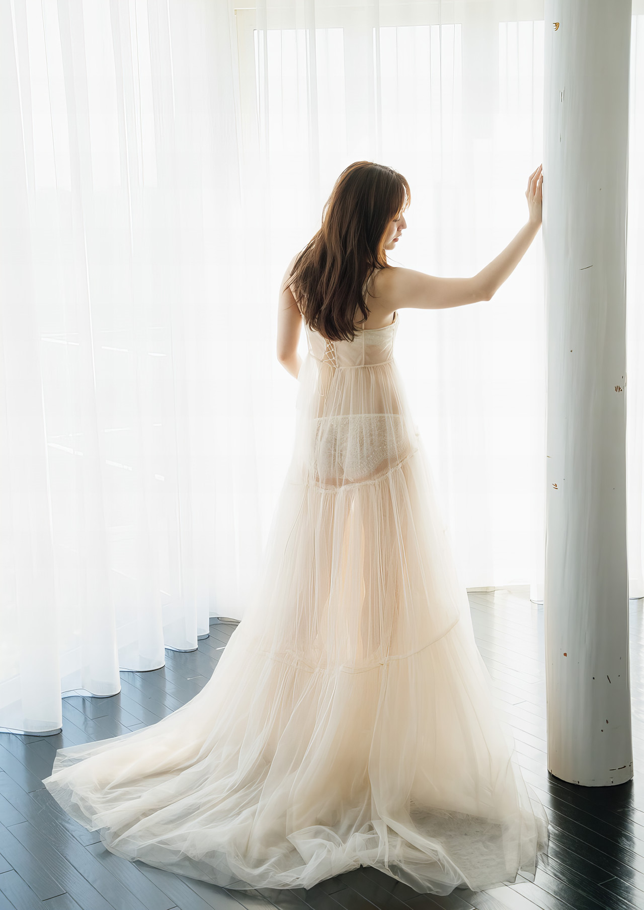 Airi Suzuki 鈴木愛理, 写真集 『 Nectar 』 Set.02