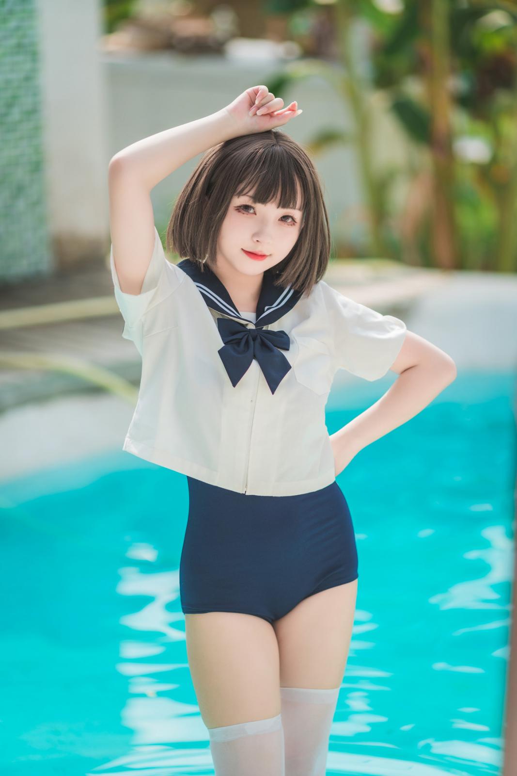 网络美女花铃JK死库水主题泳池性感死库水配白丝袜湿身秀翘臀美腿迷人诱惑写真 [109P]