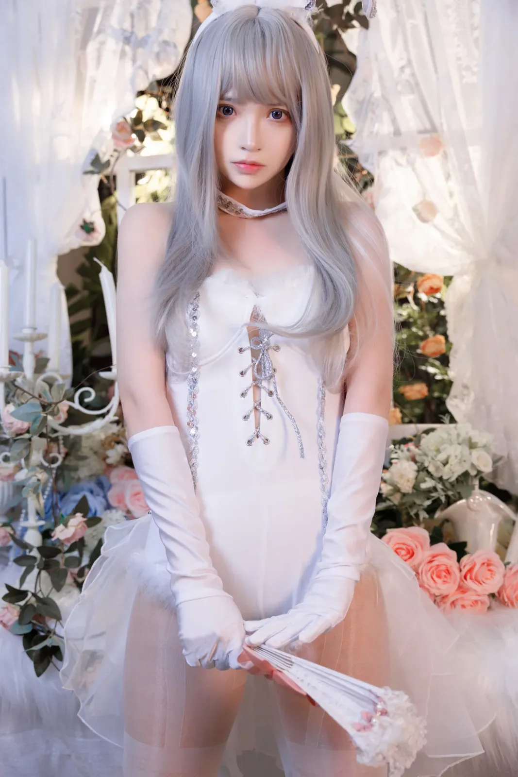 网络美女疯猫ss纯白绒绒兔主题性感白色绒毛高叉连体衣配超薄白丝秀完美身材诱惑写真 [40P]