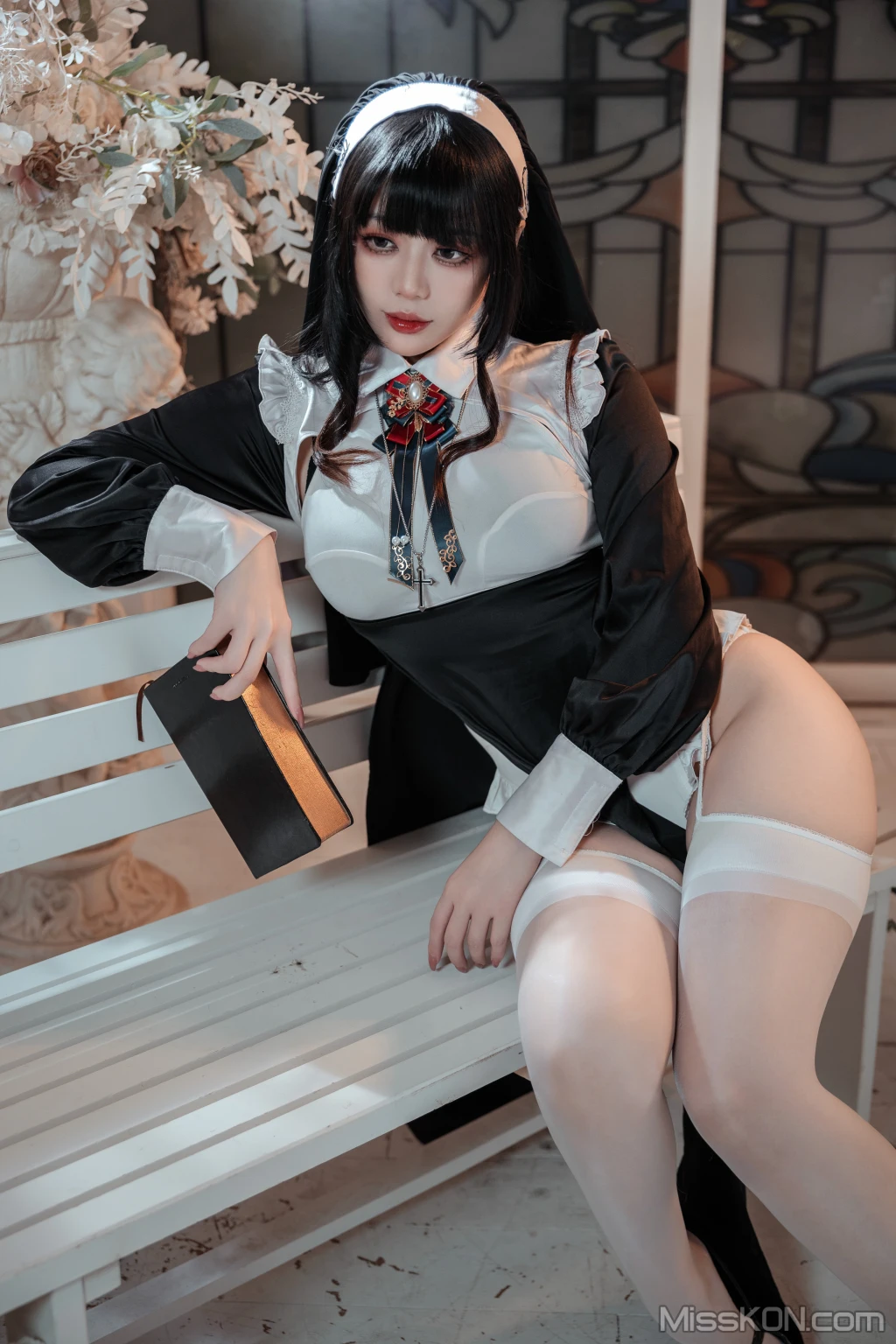 Coser@九言_ 修女与狗 [60P]