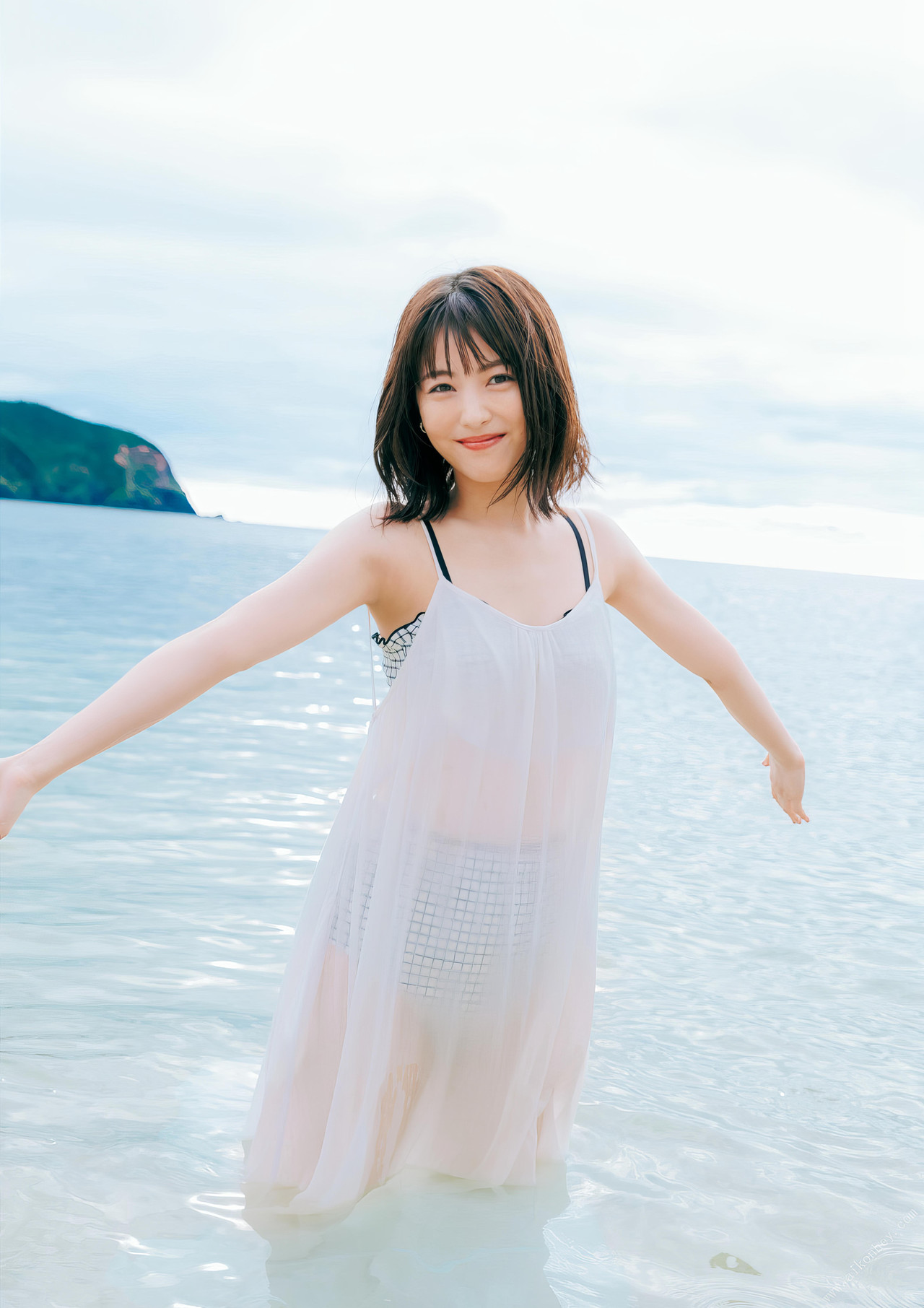 Minami Hamabe 浜辺美波, デジタル写真集 [20] Set.02 [31P]