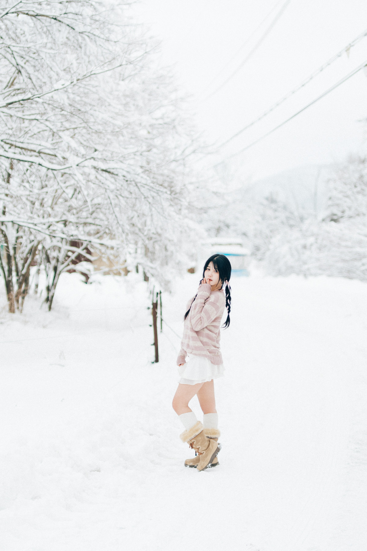 ZIA.Kwon 권지아, [Loozy] Snow Girl Set.02 [56P]