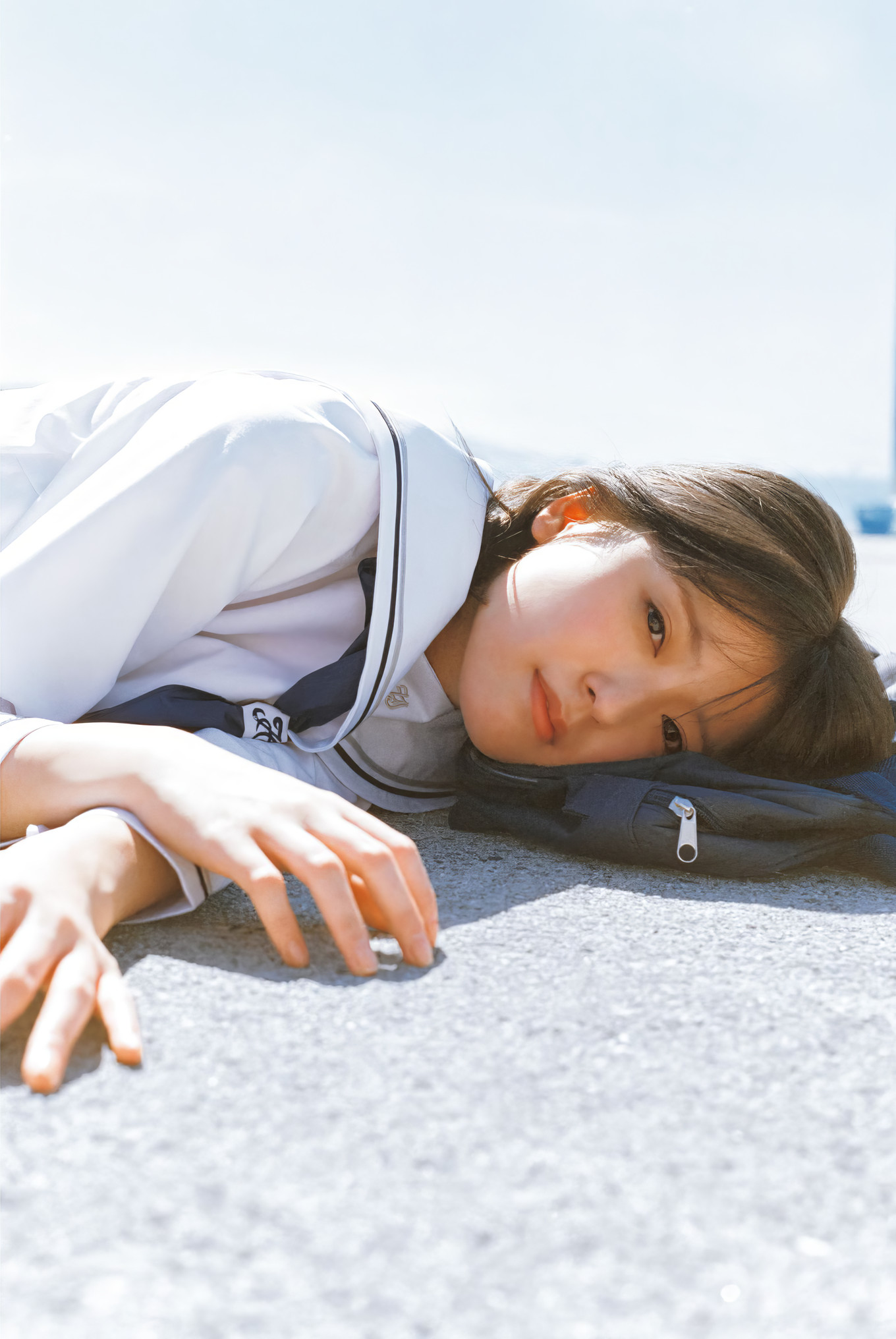 Mio Kudo 工藤美桜, 1st写真集 [KIMINOMIO] Set.02 [33P]