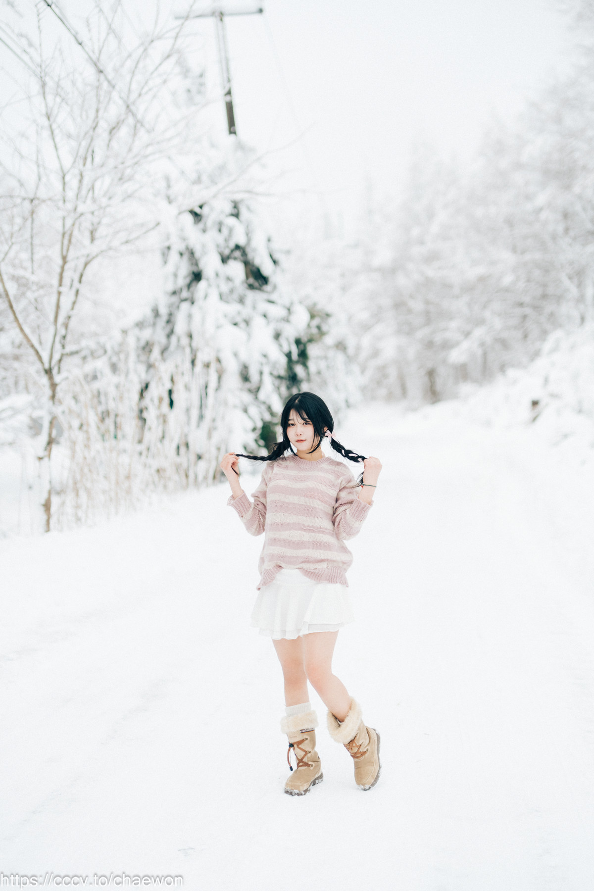 ZIA.Kwon 권지아, [Loozy] Snow Girl Set.02 [56P]