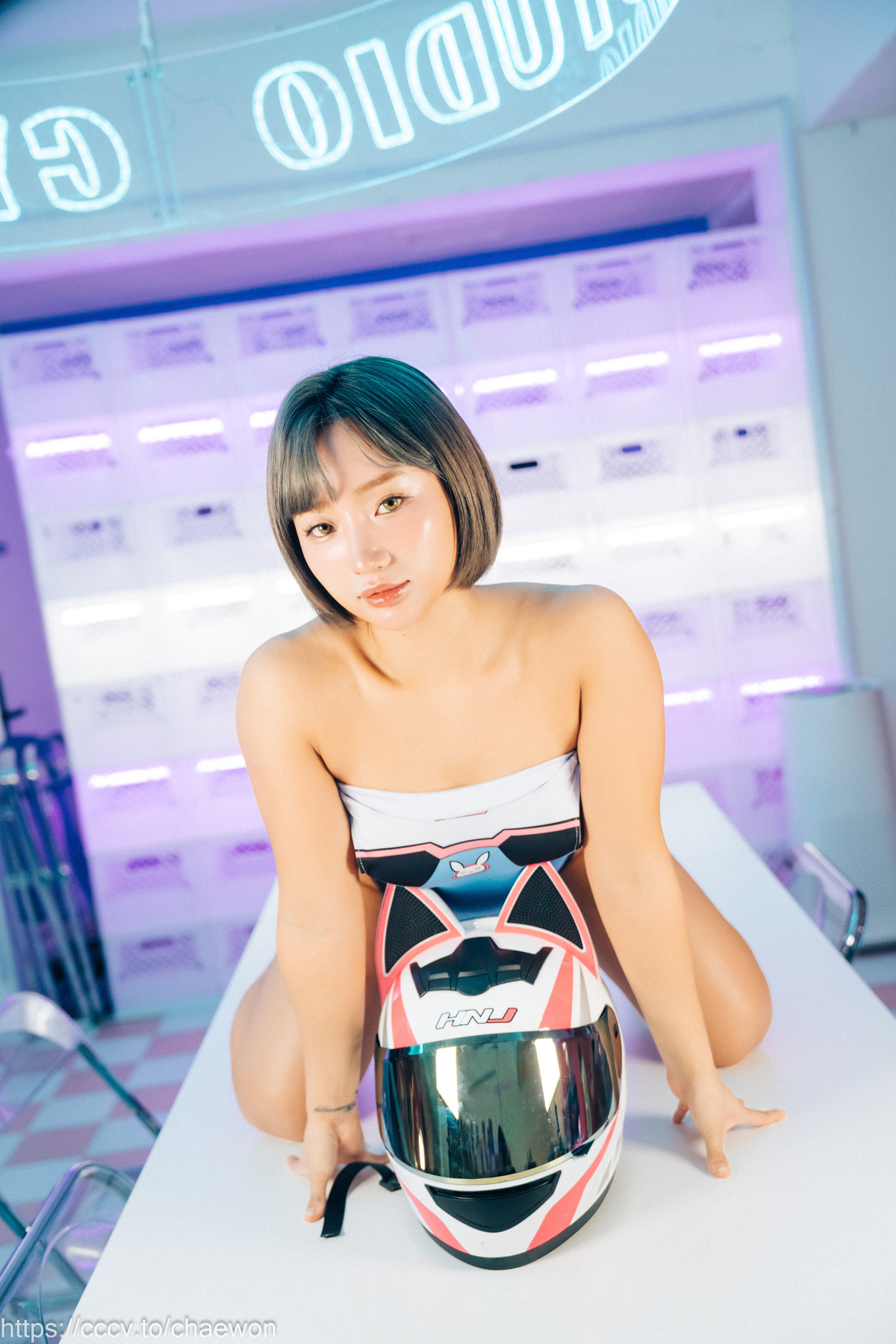 Booty Queen 엉덩퀸, [Loozy] Streamer Set.05 [42P]