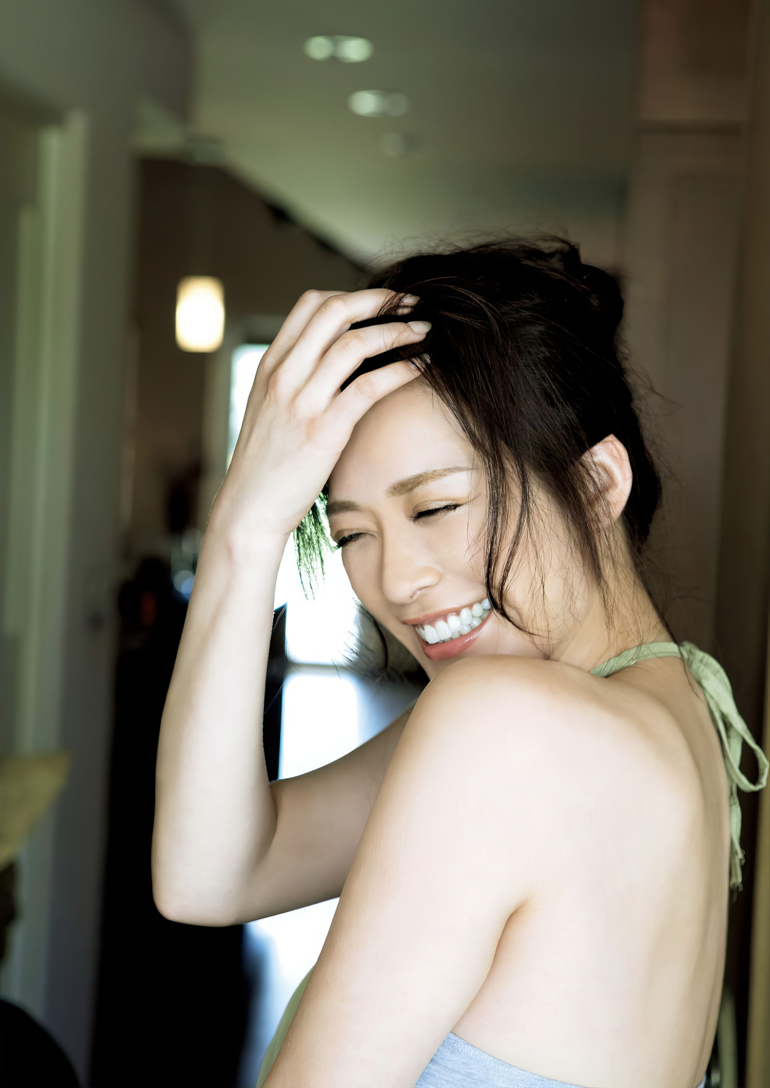 Chiaki Hiratsuka 平塚千瑛, ファースト写真集 『Birth』 Set.03 [30P]