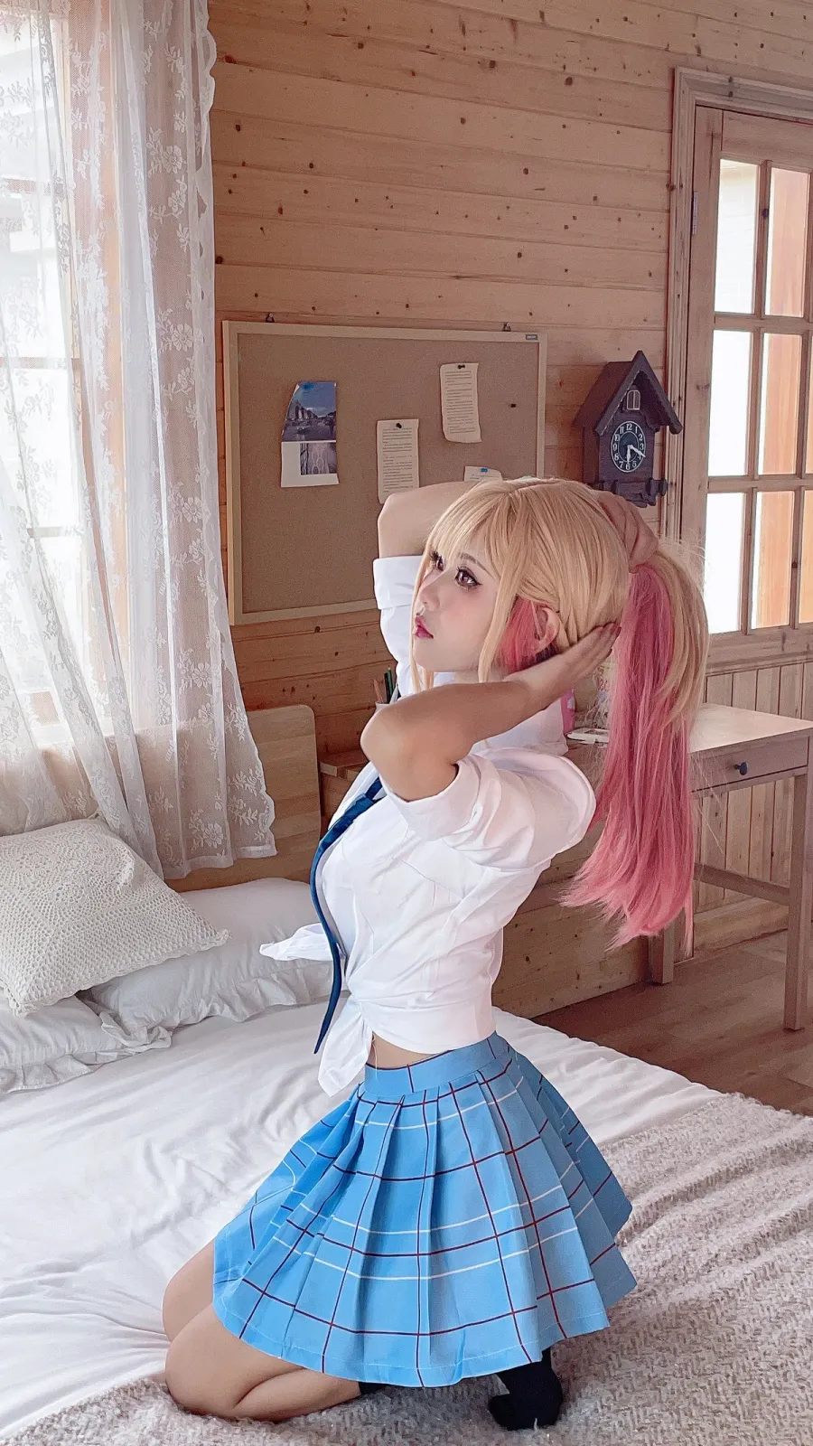 阳光美少女萌芽儿o0海梦主题性感衬衫配牛仔短裤半脱露比基尼秀曼妙身姿诱惑写真 [33P]