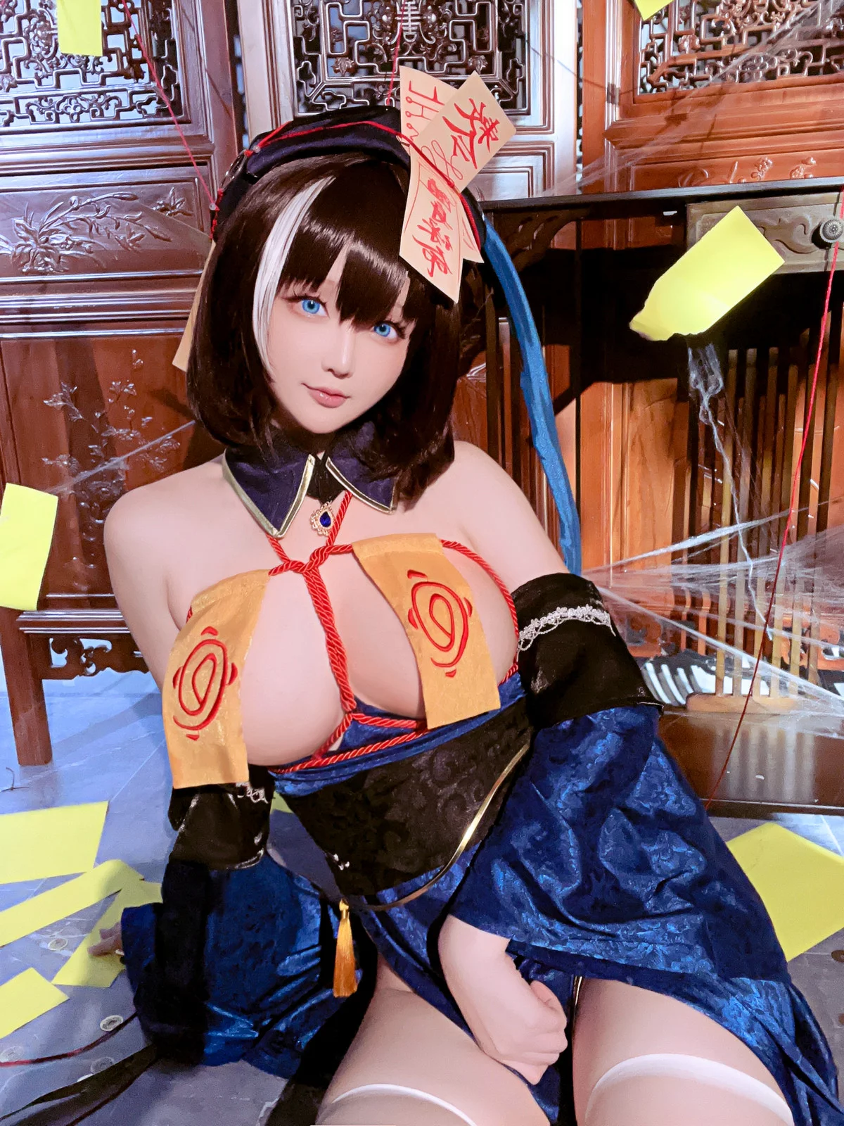 Coser小姐姐星之迟迟万圣节华甲主题性感情趣巫女装扮配白丝袜秀惹火身材诱惑写真 [129P]